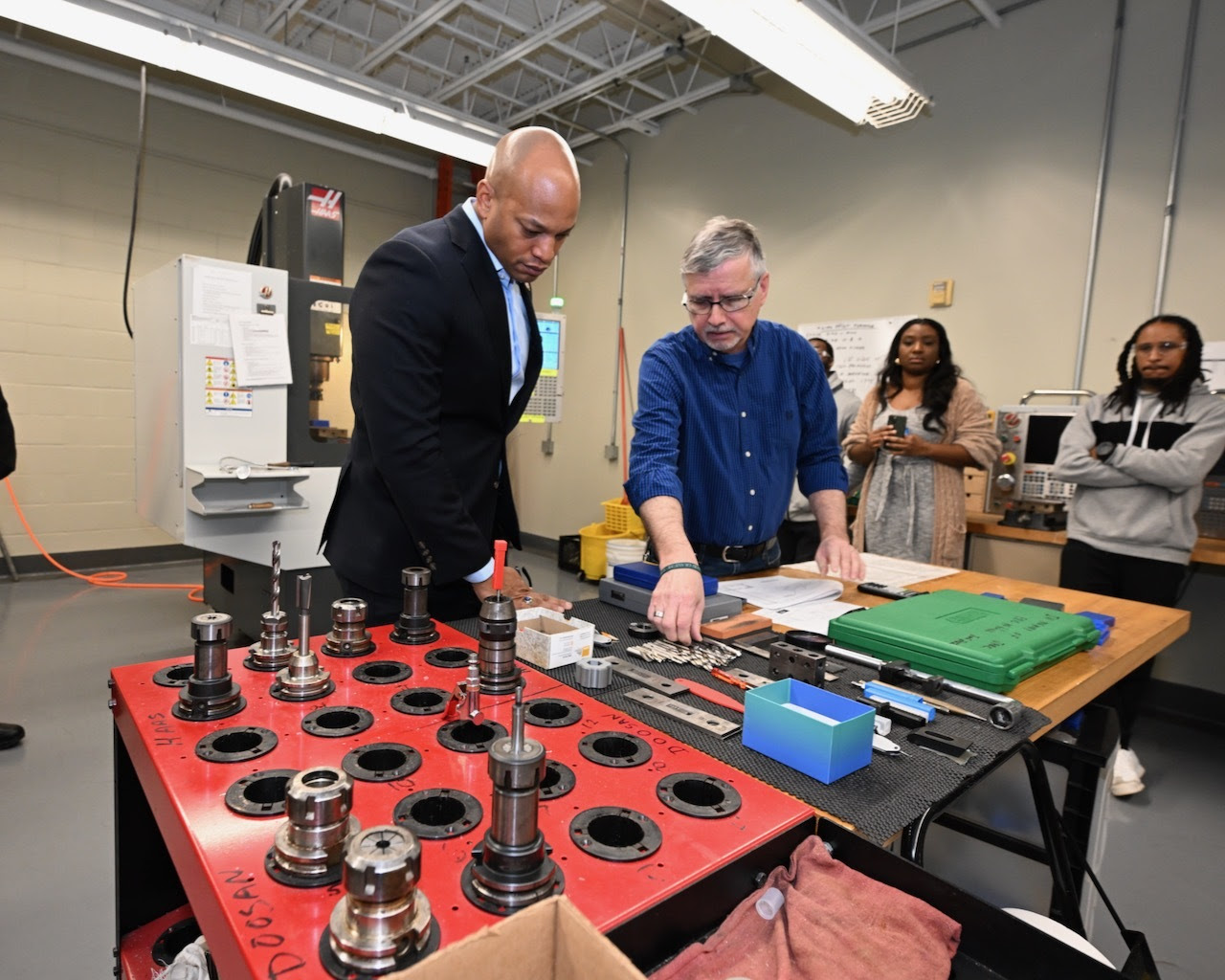 JARC employer showed Governor Moore welding tools.
